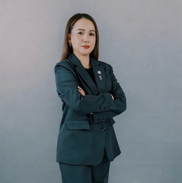 Jo-ann Maranian — PRC Registered Real Estate Broker, Filipino Homes Team 8